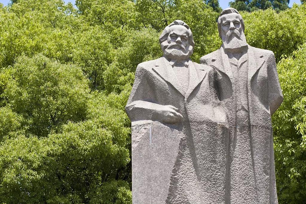 飞利浦philips和博士哪个好 (飞利浦创始人和马克思是啥关系)