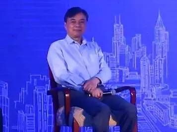 原声这是什么场合,竟让海泉即席高唱《奔跑》