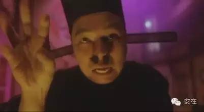 在看差评君也玩网络黑彩票？差点倾家荡产。。。