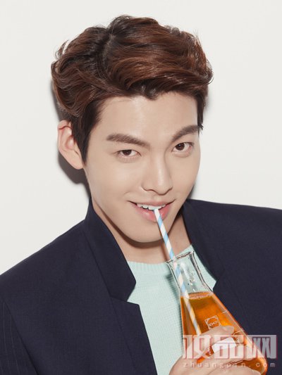 长腿欧巴金宇彬HOLD住百变发型尽显男神范