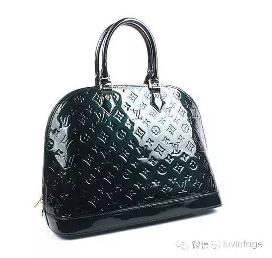 最近很火的明星lv包女,lvcapucines包