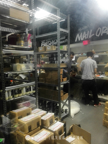 美妆达人游香港，直击Lush秘密基地