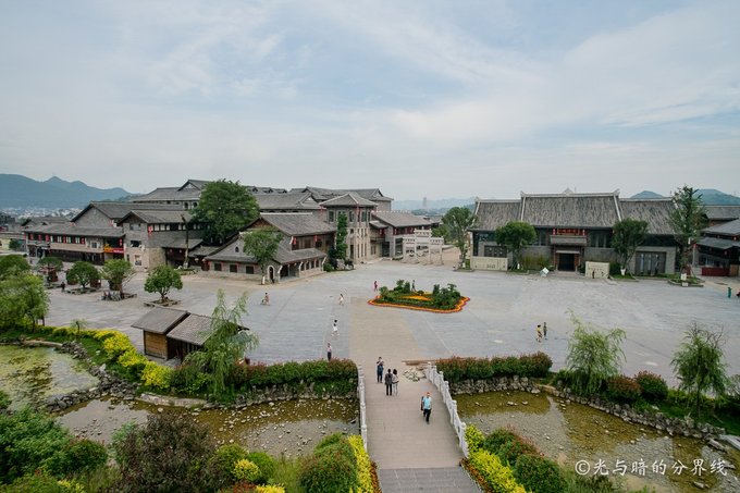 黄果树西江小七孔兴义青岩,西江苗寨黄果树青岩古镇位置