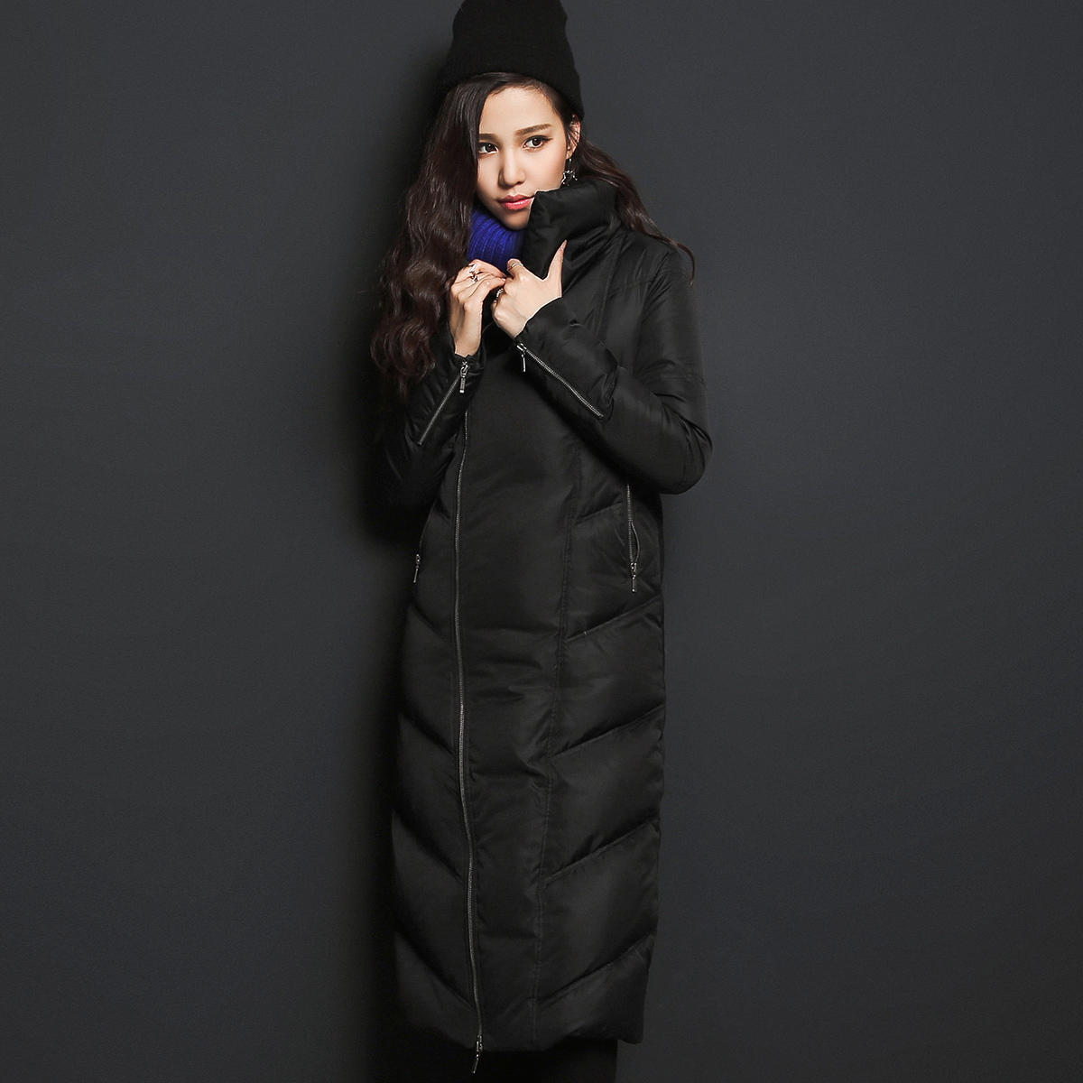 新年穿新衣羽绒服干洗还是水洗好,新年衣服有必要买羽绒服吗