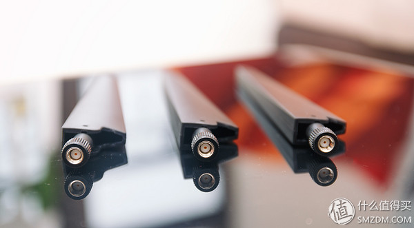 做工精良,外观大气,配置强悍~测NETGEAR美国网件Nighthawk夜鹰R6900别墅级无线路由