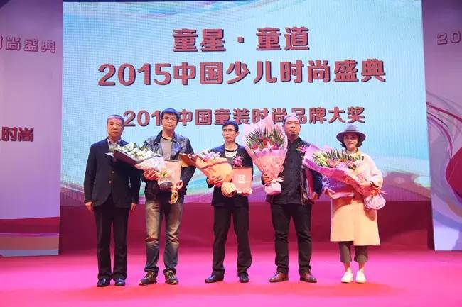 设计师童装6-12岁,比较出名的童装设计师