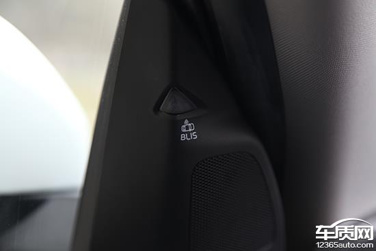 韩路试驾14款沃尔沃s60l,瑞典商人