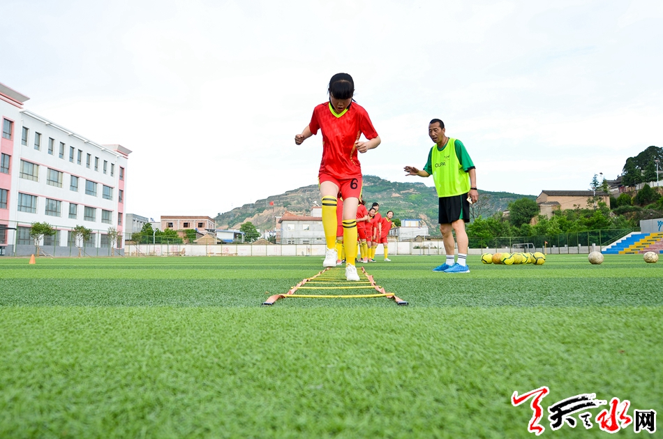 铿锵玫瑰1999国家女子足球队,铿锵玫瑰女子足球决赛