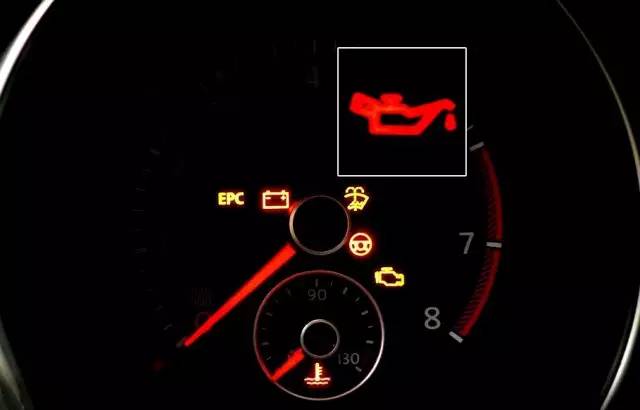 机油漏光开了一两公里有事吗,机油漏光了还开了10公里