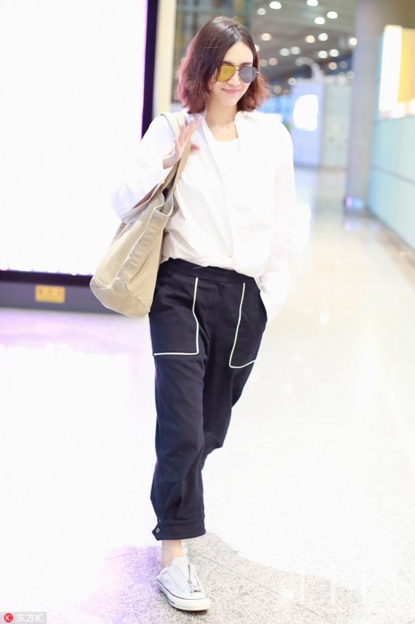 宋茜混搭双肩包个性加分,宋茜新包