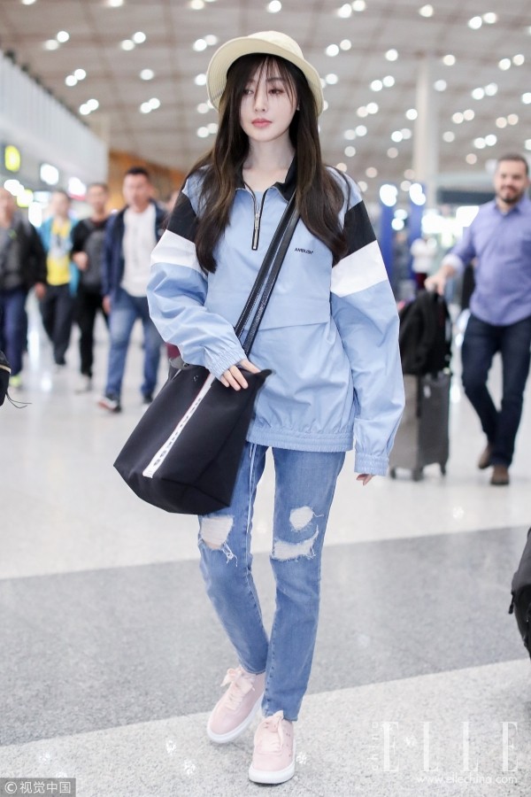 宋茜混搭双肩包个性加分,宋茜新包