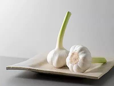 吃过蒜,还不会“装蒜”啊