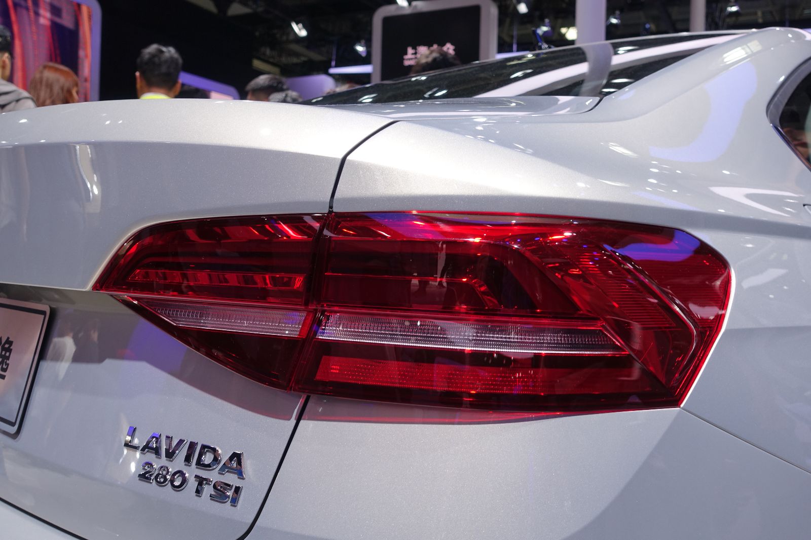 老款朗逸车主体验朗逸Plus：和奥迪A3同平台你也不值16万+