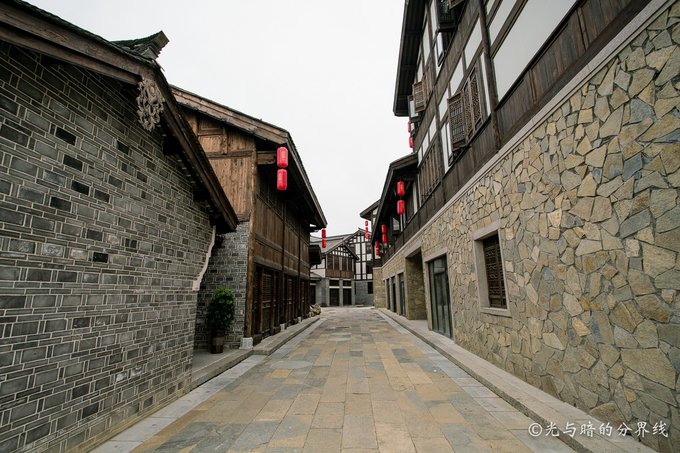 黄果树西江小七孔兴义青岩,西江苗寨黄果树青岩古镇位置