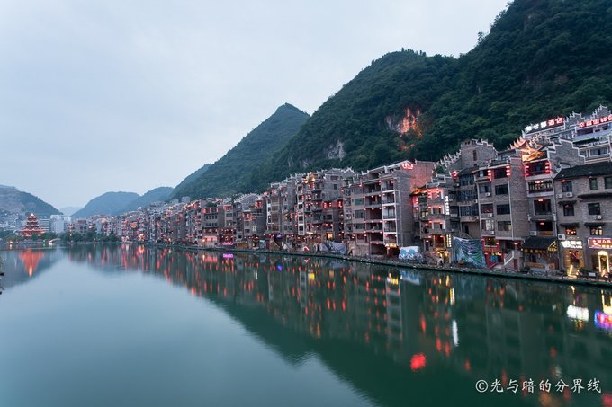 黄果树西江小七孔兴义青岩,西江苗寨黄果树青岩古镇位置