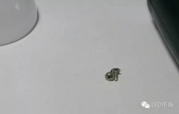 led球泡评测,拆解球泡评测