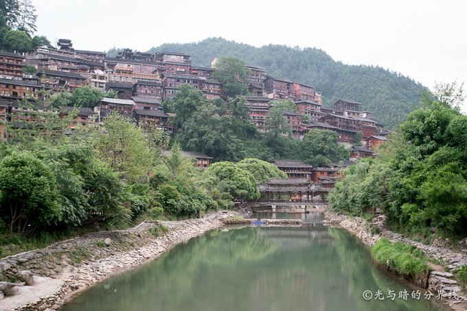 黄果树西江小七孔兴义青岩,西江苗寨黄果树青岩古镇位置