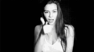 朱迅是小燕子吗,朱迅是朱军的姑娘吗