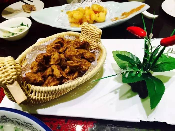 青岛新开餐厅,青岛最近新开的小资餐厅