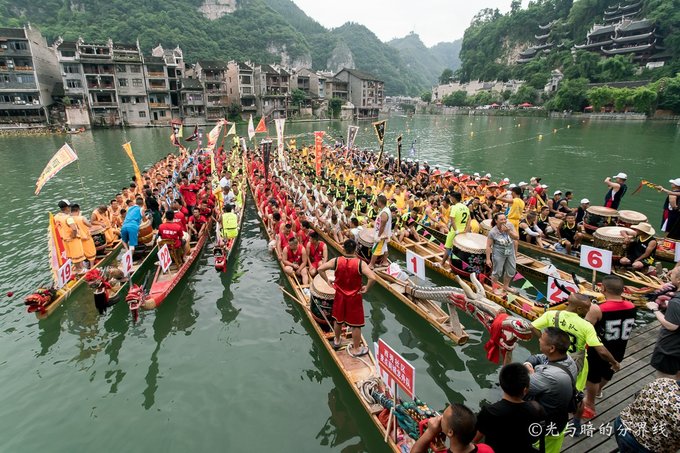 黄果树西江小七孔兴义青岩,西江苗寨黄果树青岩古镇位置