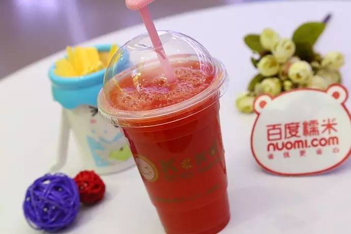 健康果汁喝起来冰爽一夏,鲜榨果汁营养会流失吗