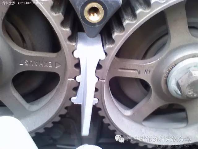 荣威rx51.8t更换正时皮带,荣威550更换正时皮带教程