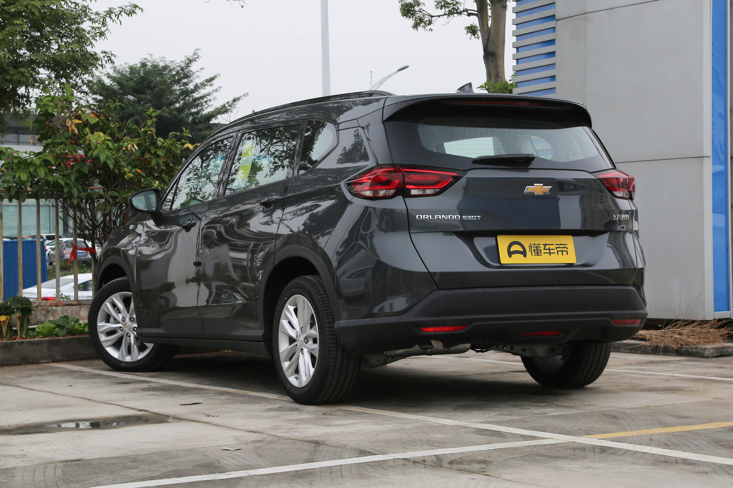 雪佛兰沃兰多高配版七座价格图片,全新雪佛兰沃兰多七座高配价格