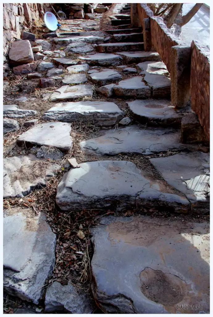 写大峡谷美景的作文,写太行山景色的诗句