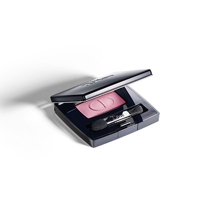 眼影怎么画不会显得脏,新手怎样画眼影不显脏