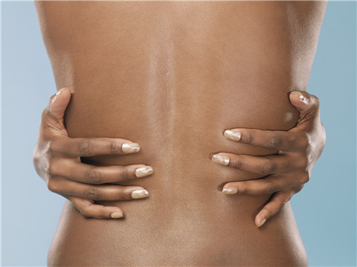 腰疼怎么按摩缓解腰疼视频,大姨妈期间腰疼三招缓解经期腰疼