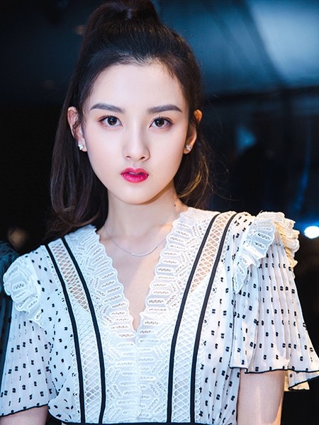 眼影怎么画不会显得脏,新手怎样画眼影不显脏