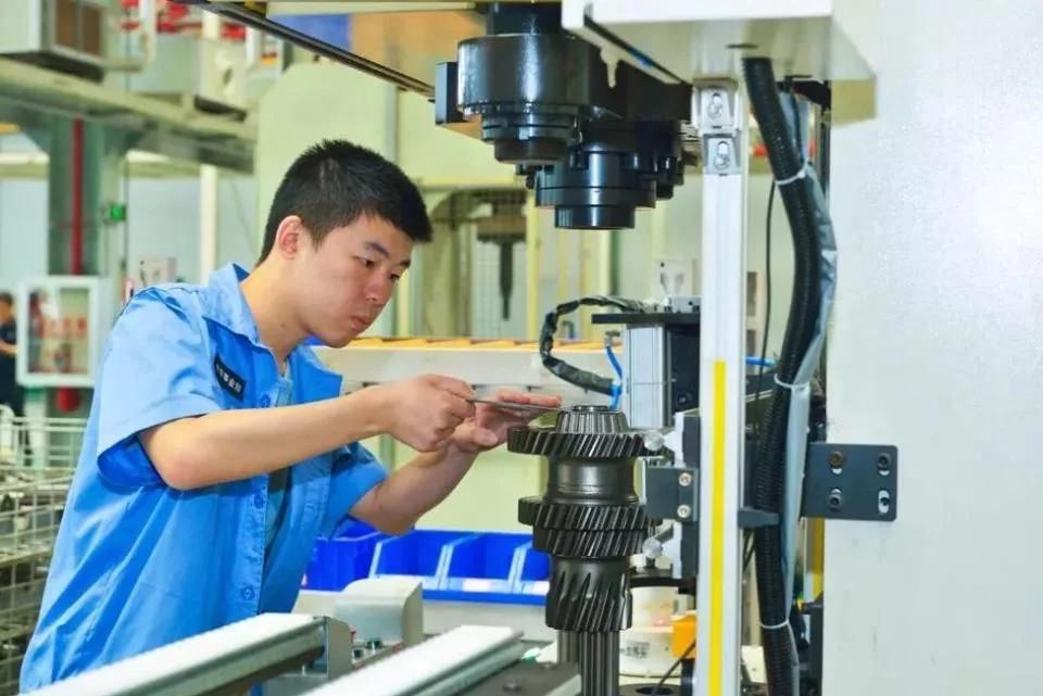 智能制造加速形成新质生产力,智能制造助力企业转型升级