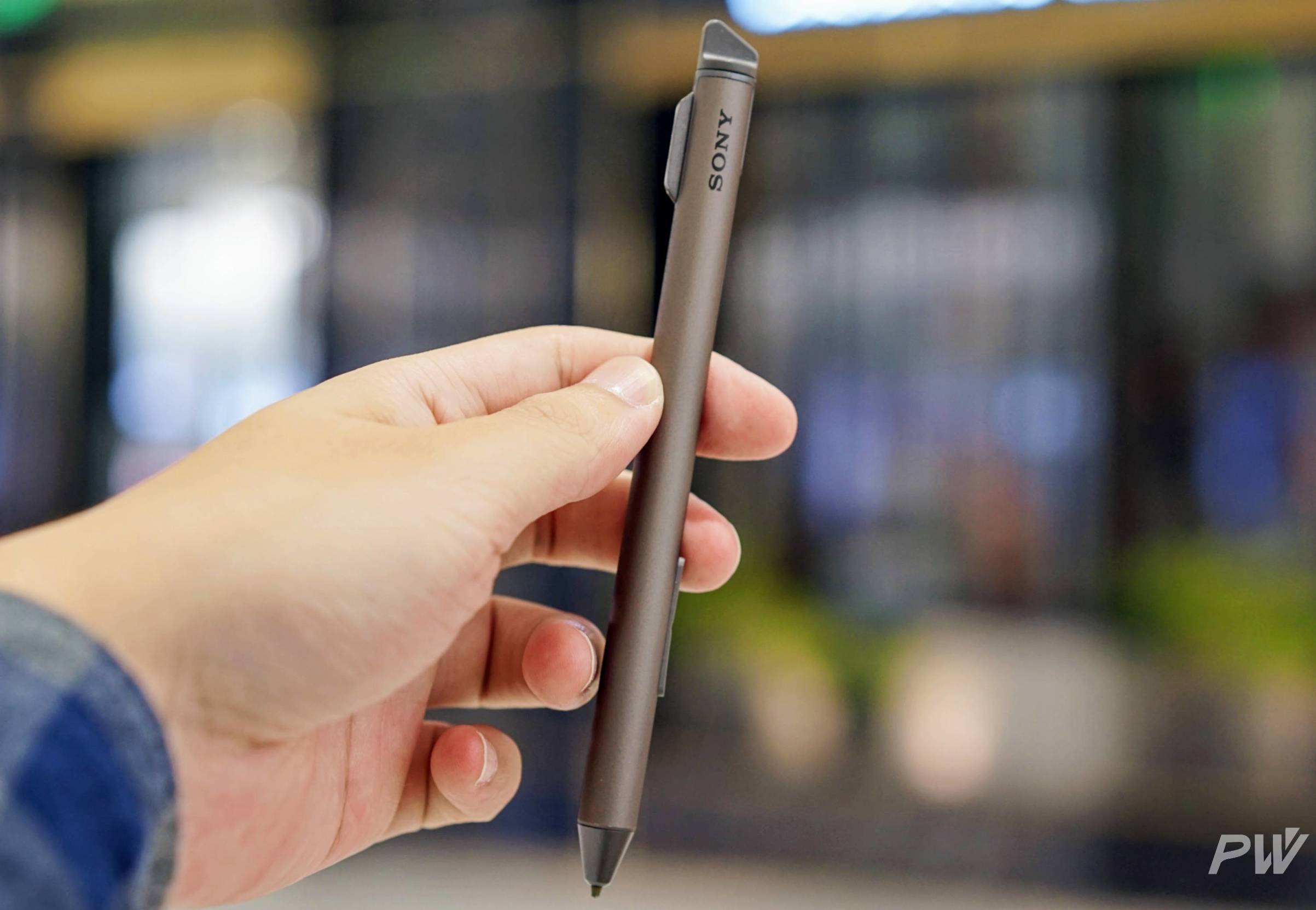 索尼电子纸高亮 (索尼电子纸适用于干什么)