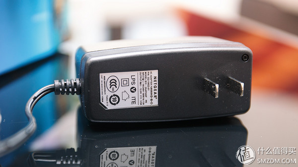 做工精良,外观大气,配置强悍~测NETGEAR美国网件Nighthawk夜鹰R6900别墅级无线路由