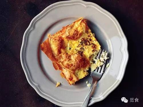 鸡蛋上餐桌需要处理吗,鸡蛋型餐桌