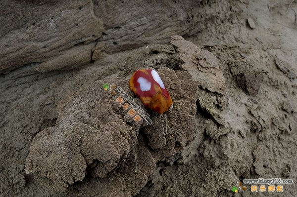 斑彩石是宝石吗,斑彩石宝石家族