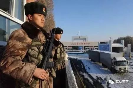 当兵站岗120分钟都在想什么,当兵站岗一人一天站几小时