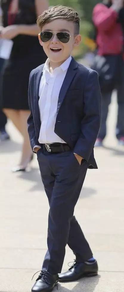 比理发店好的发型,潮男发型在家自己做