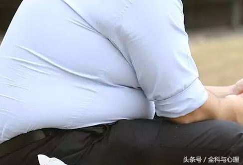 出现中暑时不正确的做法是,对于中暑如何急救