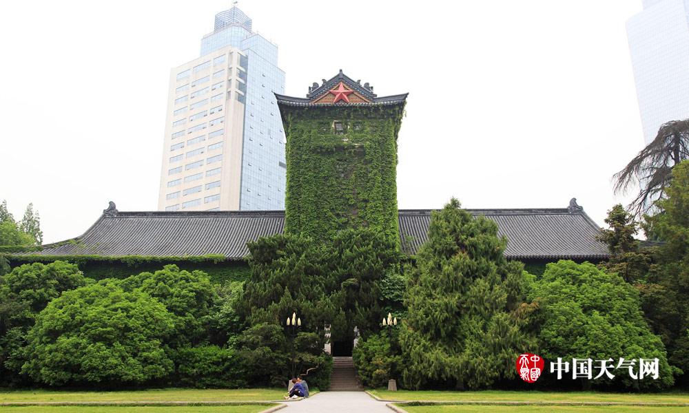 盘点那些绿色城堡看建筑如何在夏天穿上绿色“防晒衣”