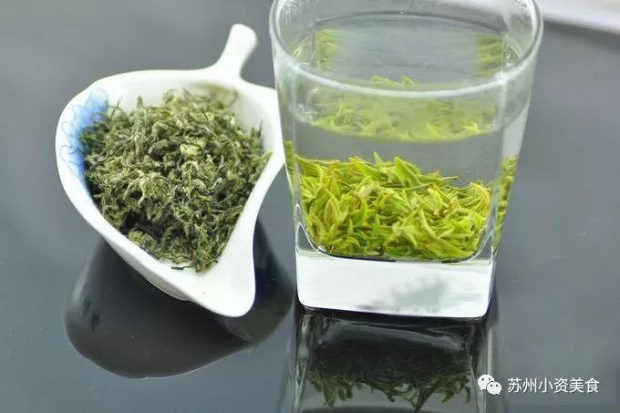 3月啦！不时不吃的苏州人又迎来了一波春天的美食，青团子、腌笃鲜、明前螺、马兰头……