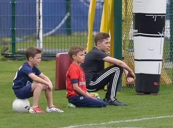 世界之最小公举盘点｜波妹夜话