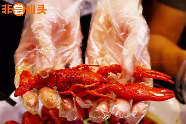 新店开业吃货嗨翻天,两家新店开张吃货决不放过