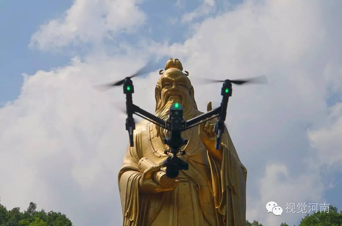 第一次开法拉利感觉贼爽,爽到爆第一次的高空跳伞体验