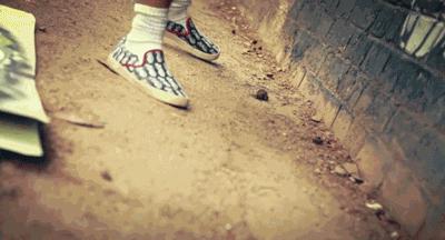 朋友,这绝对是你今年夏天不可错过的一脚蹬!