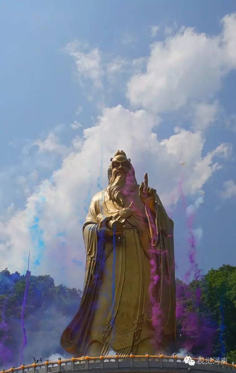 第一次开法拉利感觉贼爽,爽到爆第一次的高空跳伞体验