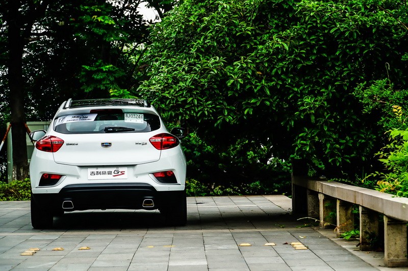 试驾19款吉利帝豪gs1.4t,帝豪gs2016款优雅版1.3t自动臻尚型