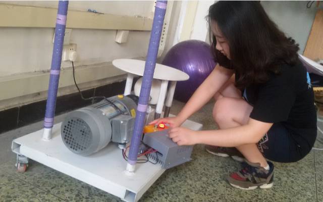 对话成都理工郑仁华：学生审美一塌糊涂，怎撩来那么多企业