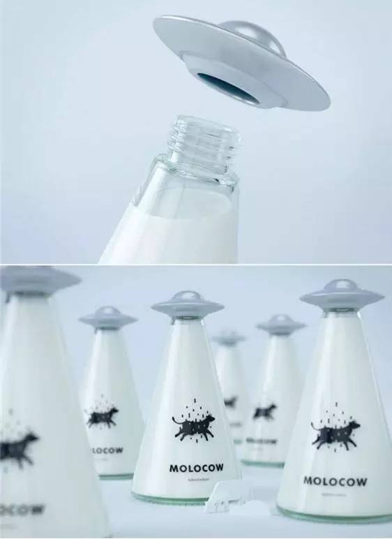 小瓶子们装的不是水，是逼格。