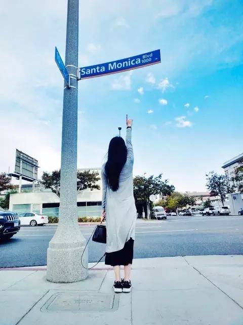 路牌带我抵达这里，而不是谷歌、百度、高德地图｜群分享